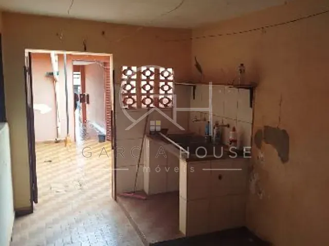 Casa com 300m² 4 quartos e 3 banheiros, à venda, no bairro Parque Ribeirão Preto em Ribeirão Preto
