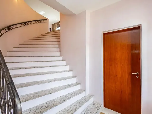 Casa 3 quartos e 3 banheiros, à venda, no bairro São Braz em Curitiba
