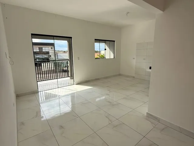 Casa 2 quartos e 1 banheiro, para alugar, no bairro Jardim São Paulo em Cambé