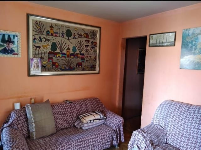 Casa com 250m² 3 quartos e 2 banheiros, à venda, no bairro Parque São George em Cotia