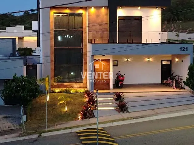 Casa com 323m² 4 quartos e 5 banheiros, à venda, no bairro Loteamento Residencial Fazenda Casa Grande em Taubaté