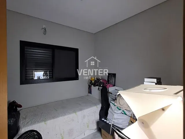 Casa com 323m² 4 quartos e 5 banheiros, à venda, no bairro Loteamento Residencial Fazenda Casa Grande em Taubaté
