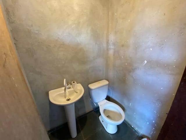 Casa 3 quartos e 3 banheiros, à venda, no bairro Jardim Esperança em Poços de Caldas