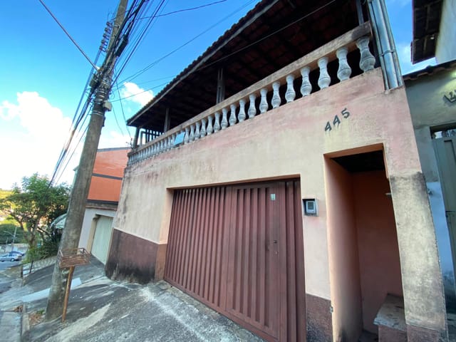 Casa 3 quartos e 3 banheiros, à venda, no bairro Jardim Esperança em Poços de Caldas