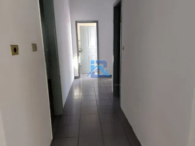 Casa com 250m² 3 quartos e 1 banheiro, para alugar, no bairro Vila Brasileira em Itatiba