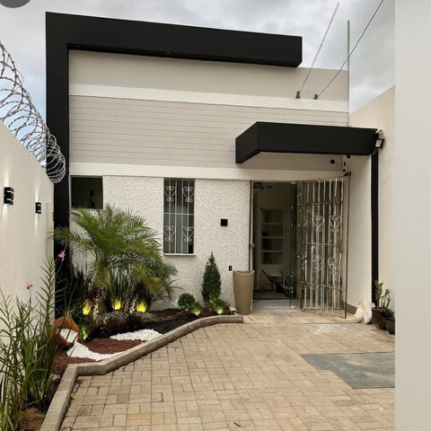 Casa com 280m² 3 quartos e 4 banheiros, à venda, no bairro Centro em Campos dos Goytacazes
