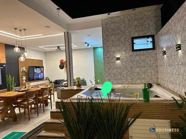 Casa com 280m² 3 quartos e 4 banheiros, à venda, no bairro Centro em Campos dos Goytacazes
