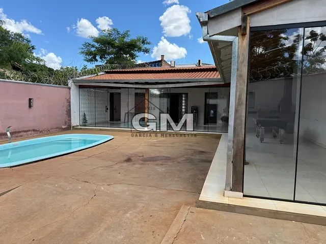 Casa com 274m² 2 quartos e 4 banheiros, à venda, no bairro Jardim Professor Antônio Palocci em Ribeirão Preto