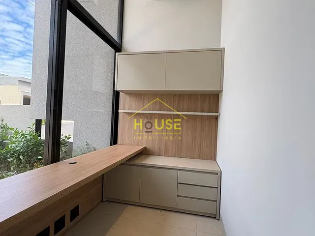 Casa com 246m² 3 quartos e 5 banheiros, à venda, no bairro Village Provence em São José do Rio Preto