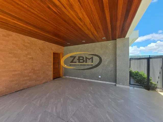 Casa com 259m² 3 quartos e 4 banheiros, à venda, no bairro Conjunto Habitacional Alexandre Urbanas em Londrina