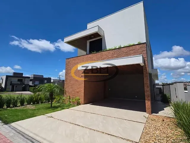 Casa com 259m² 3 quartos e 4 banheiros, à venda, no bairro Conjunto Habitacional Alexandre Urbanas em Londrina