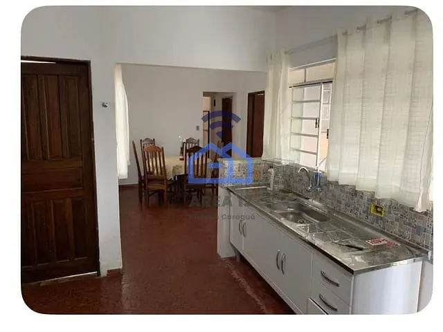 Casa 3 quartos e 2 banheiros, para alugar, no bairro Jardim Primavera em Caraguatatuba