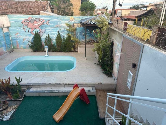 Casa com 384m² 4 quartos e 3 banheiros, à venda, no bairro Grussaí  em São João da Barra