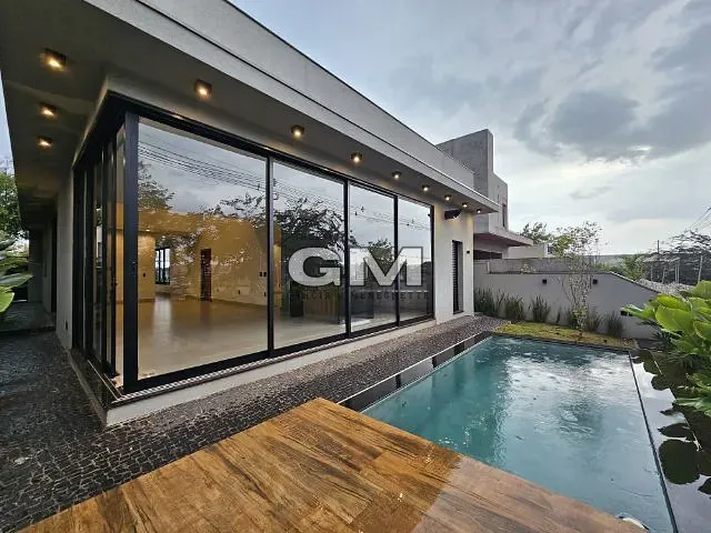 Casa com 362m² 4 quartos e 5 banheiros, à venda, no bairro Vila do Golf em Ribeirão Preto
