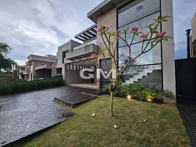 Casa com 362m² 4 quartos e 5 banheiros, à venda, no bairro Vila do Golf em Ribeirão Preto
