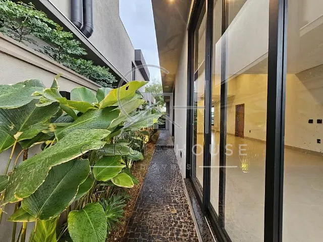 Casa com 362m² 4 quartos e 5 banheiros, à venda, no bairro Vila do Golf em Ribeirão Preto