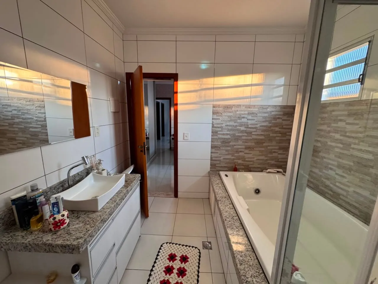 Casa, 3 quartos, 250 m² - Foto 30