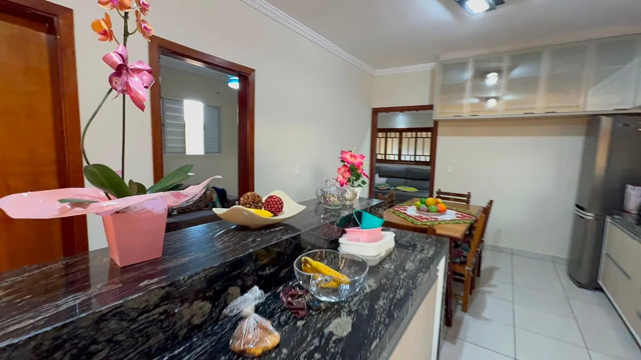Casa, 3 quartos, 250 m² - Foto 13