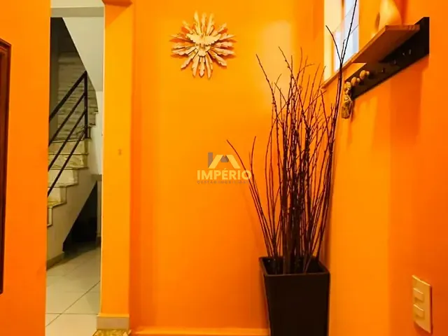 Casa 3 quartos e 2 banheiros, à venda, no bairro Centro em Salto