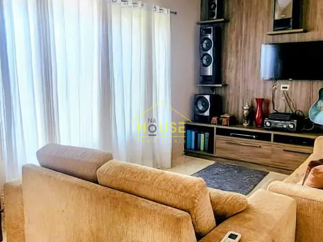 Casa 3 quartos e 3 banheiros, à venda, no bairro Jardim Santa Catarina em Fernandópolis