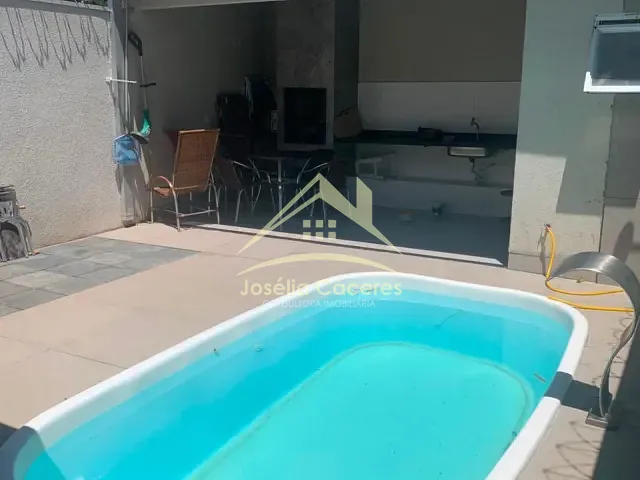 Casa com 180m² 3 quartos e 3 banheiros, à venda, no bairro Santa Cruz em Cuiabá