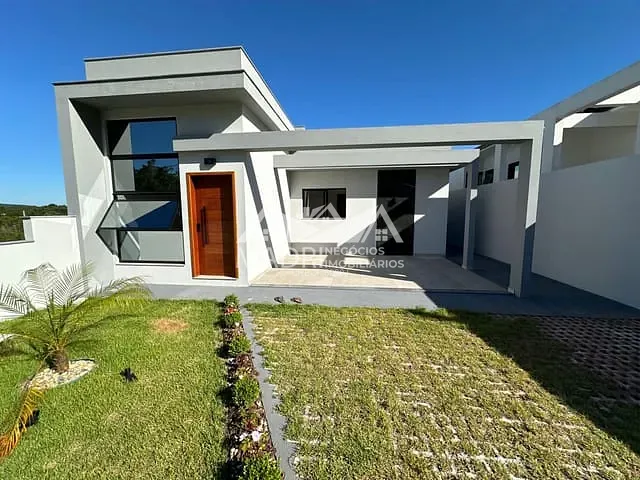 Casa com 200m² 3 quartos e 2 banheiros, à venda, no bairro Picadas do Sul em São José
