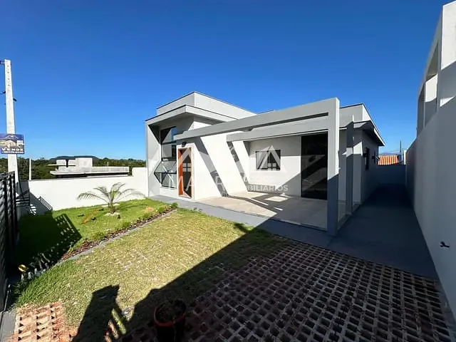 Casa com 200m² 3 quartos e 2 banheiros, à venda, no bairro Picadas do Sul em São José