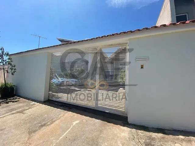 Casa com 250m² 2 quartos e 1 banheiro, à venda, no bairro Jardim das Tulipas em Holambra