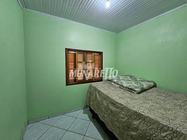 Casa com 106m² 3 quartos e 1 banheiro, à venda, no bairro Centro em Piratuba