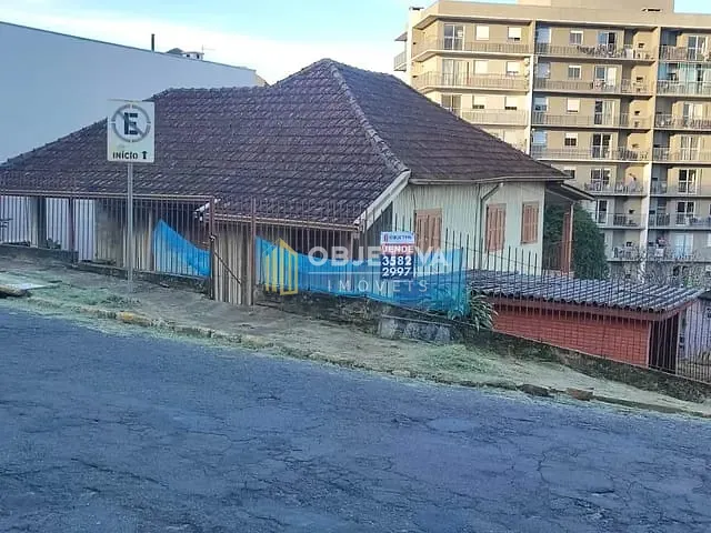 Casa com 586m² 3 quartos e 2 banheiros, à venda, no bairro Primavera em Novo Hamburgo