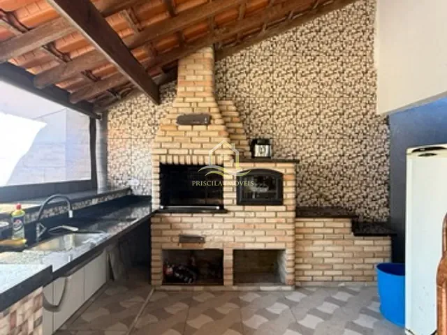 Casa com 400m² 4 quartos e 4 banheiros, à venda, no bairro Boraceia em Bertioga