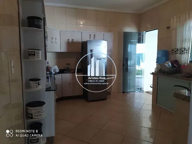 Casa com 180m² 3 quartos e 2 banheiros, à venda, no bairro Vale das Andorinhas em Pouso Alegre