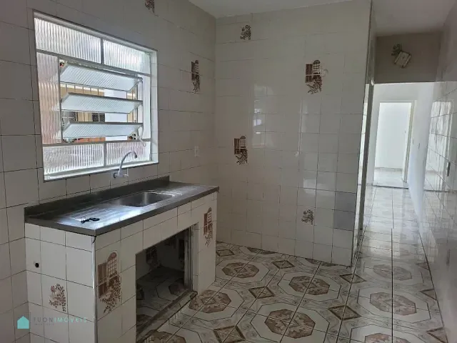 Casa com 447m² 9 quartos e 1 banheiro, à venda, no bairro Sítio Morro Grande em São Paulo