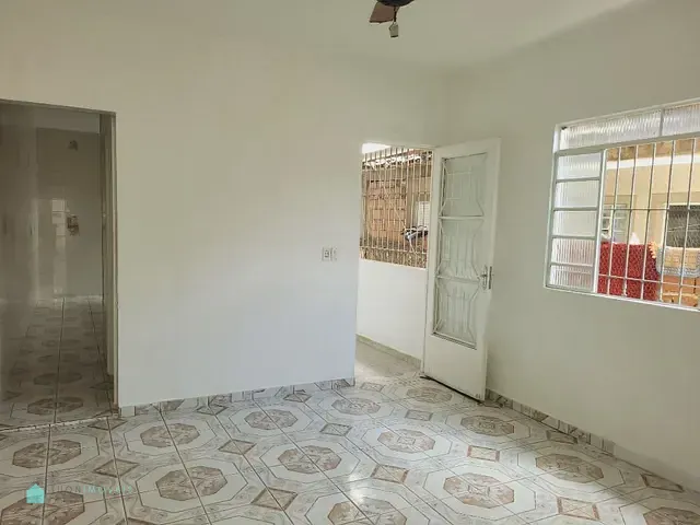 Casa com 447m² 9 quartos e 1 banheiro, à venda, no bairro Sítio Morro Grande em São Paulo