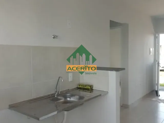 Casa com 160m² 2 quartos e 1 banheiro, à venda, no bairro Aeroporto em Araçatuba