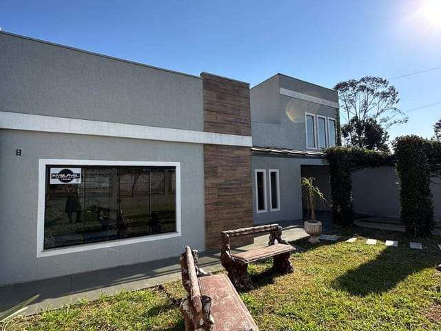 Casa com 285m² 3 quartos e 2 banheiros, à venda, no bairro Jardim Carvalho em Ponta Grossa