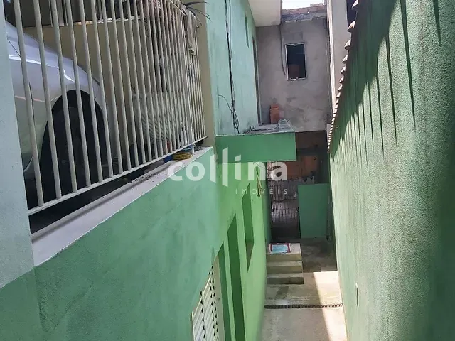 Casa 5 quartos e 3 banheiros, à venda, no bairro Cidade Ariston Estela Azevedo em Carapicuíba