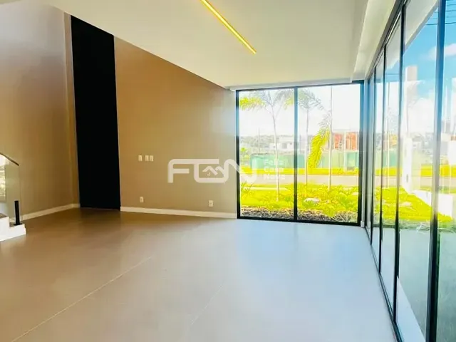 Casa com 336m² 4 quartos e 5 banheiros, à venda, no bairro Cascalheira em Camaçari