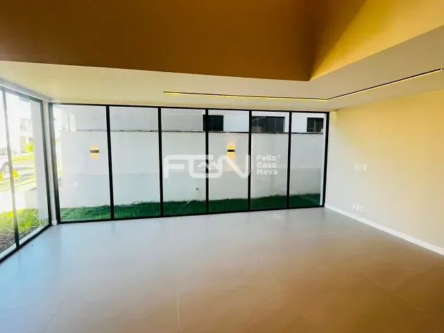 Casa com 336m² 4 quartos e 5 banheiros, à venda, no bairro Cascalheira em Camaçari