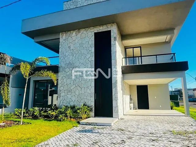 Casa com 336m² 4 quartos e 5 banheiros, à venda, no bairro Cascalheira em Camaçari