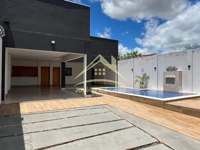 Casa à venda, no bairro Parque Geórgia em Cuiabá