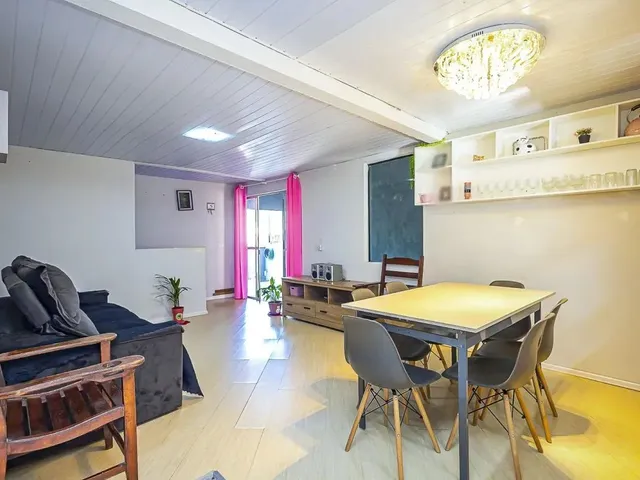Casa 3 quartos e 1 banheiro, à venda, no bairro FERRARIA em Campo Largo