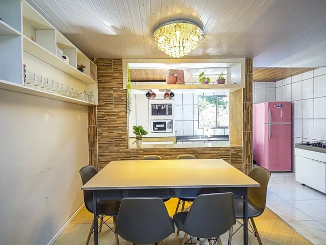 Casa 3 quartos e 1 banheiro, à venda, no bairro FERRARIA em Campo Largo