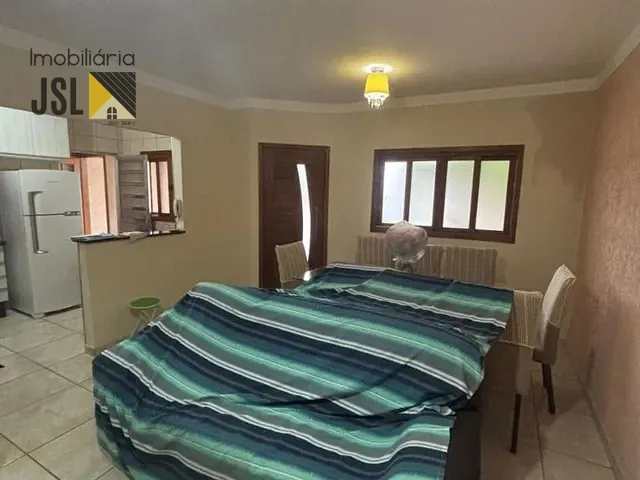 Casa com 230m² 2 quartos e 1 banheiro, à venda, no bairro Sapé II em Caçapava