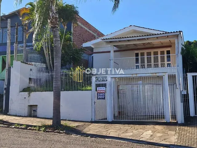 Casa com 330m² 3 quartos e 2 banheiros, à venda, no bairro Guarani em Novo Hamburgo