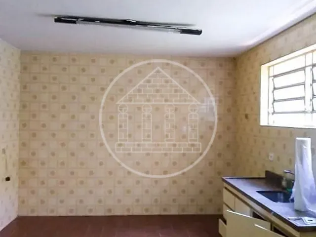 Casa com 300m² 3 quartos e 1 banheiro, à venda, no bairro Parque Esmeralda em São Paulo