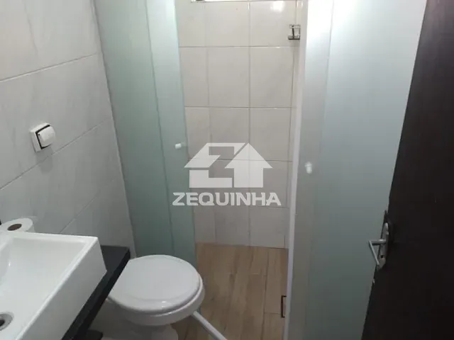 Casa com 200m² 2 quartos e 1 banheiro, à venda, no bairro Bussocaba em Osasco