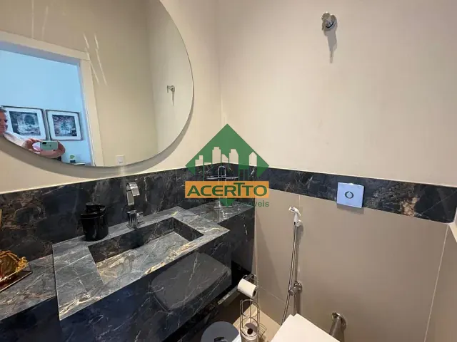 Casa com 505m² 4 quartos e 6 banheiros, à venda, no bairro Iporã em Araçatuba