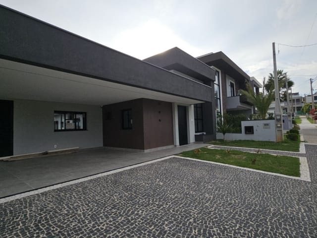Casa com 440m² 3 quartos e 2 banheiros, à venda, no bairro Swiss Park em Campinas