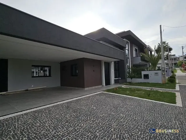 Casa com 440m² 3 quartos e 2 banheiros, à venda, no bairro Swiss Park em Campinas